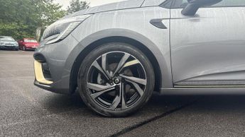 Renault Clio 1.6 E-Tech full hybrid 145 Engineered 5dr Auto - Wireless Chargi