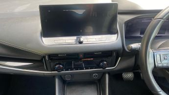 Nissan Qashqai 1.3 DiG-T MH 158 N-Connecta 5dr Xtronic