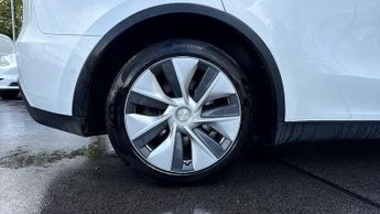 Tesla Model Y Long Range AWD 5dr Auto (Heated Seats)(Rear Parking Camera)(Adap