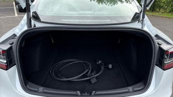 Tesla Model 3 Standard Plus 4dr Auto (Panoramic Glass Roof)(Heated Front Seats