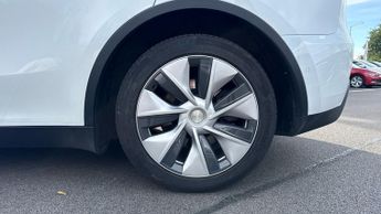 Tesla Model Y Long Range AWD 5dr Auto (Heated Seats)(Rear Parking Camera)(Adap