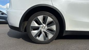 Tesla Model Y Long Range AWD 5dr Auto (Heated Seats)(Rear Parking Camera)(Adap