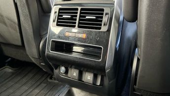 Land Rover Range Rover Sport 3.0 D300 HSE Dynamic Black 5dr Auto With Heated Front and Rear S