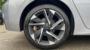 Peugeot 308 1.2 PureTech Allure Premium 5dr EAT8