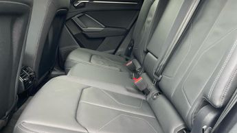 Audi Q3 35 TFSI S Line 5dr S Tronic - Rear Parking Sensors - MMI Navigat