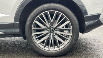 Audi Q3 35 TFSI S Line 5dr S Tronic - Rear Parking Sensors - MMI Navigat