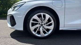 Audi A3 40 TFSI e S Line 5dr S Tronic (Comfort/Sound Pack)(Navigation)(C