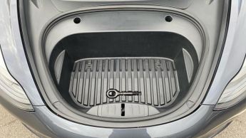 Tesla Model 3 Long Range AWD 4dr Auto