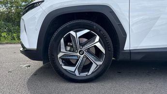 Hyundai Tucson 1.6 TGDi Hybrid 230 Ultimate 5dr Auto (Panoramic Glass Roof)(Nav