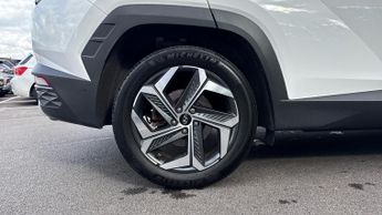 Hyundai Tucson 1.6 TGDi Hybrid 230 Ultimate 5dr Auto (Panoramic Glass Roof)(Nav