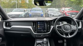 Volvo XC60 2.0 T8 (390) Hybrid R DESIGN Pro 5dr (Xenium Pack)(Apple Carplay