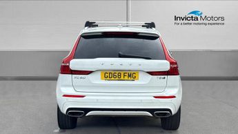 Volvo XC60 2.0 T8 (390) Hybrid R DESIGN Pro 5dr (Xenium Pack)(Apple Carplay