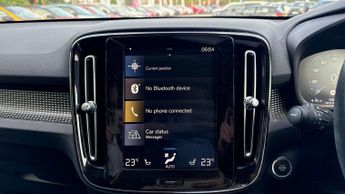 Volvo XC40 2.0 T4 R DESIGN 5dr AWD Geartronic (360 Parking Camera)(Panorami