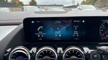 Mercedes-Benz EQA EQA 350 215kW AMG Line Premium 66.5kWh 5dr (Navigation)(Panorami