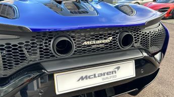 McLaren Artura SPIDER