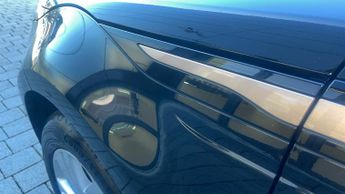 Land Rover Range Rover Evoque 1.5 P300e R-Dynamic S 5dr Auto - Pan Roof -  