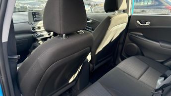 Hyundai Kona 1.6 GDi Hybrid SE Connect 5dr DCT (Rear Parking Sensors)(Apple C