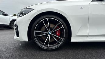 BMW 3 Series 320i M Sport 4dr Step Auto (Heated Front Seats)(Rear Parking Cam