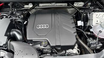 Audi Q5 45 TFSI Quattro Edition 1 5dr S Tronic (Comfort/Sound Pack)(Navi