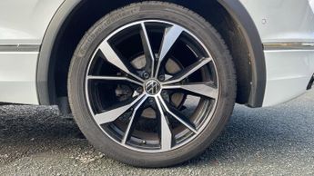 Volkswagen Tiguan 1.5 TSI 150 R-Line 5dr DSG - Heated Front Seats -  Discover Navi