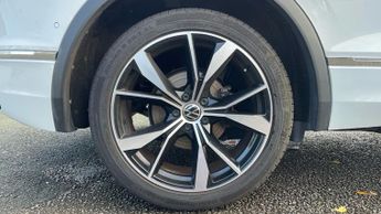 Volkswagen Tiguan 1.5 TSI 150 R-Line 5dr DSG - Heated Front Seats -  Discover Navi