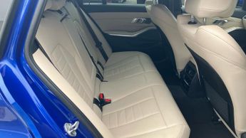 BMW 3 Series 330e xDrive M Sport 5dr Step Auto