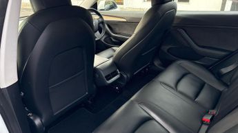 Tesla Model 3 Long Range AWD 4dr Auto