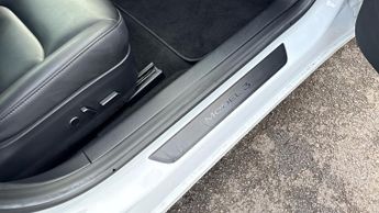 Tesla Model 3 Long Range AWD 4dr Auto