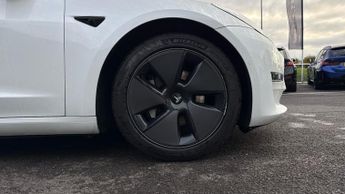 Tesla Model 3 Long Range AWD 4dr Auto