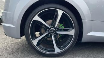 Audi TT 1.8T FSI Black Edition 2dr S Tronic