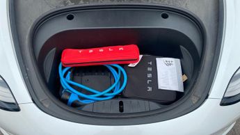 Tesla Model 3 Performance AWD 4dr (Performance Upgrade) Auto