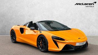 McLaren Artura V6 PHEV Vision Spec  3 years of service plan remains