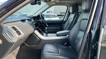 Land Rover Range Rover Sport 3.0 V6 S/C HSE Dynamic 5dr Auto With Heated Seats and Sliding Pa