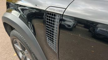 Land Rover Defender 3.0 D200 Hard Top With Heated Seats and 3D Surround Camera