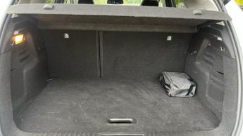 Renault Captur 1.6 E-Tech full hybrid 145 Techno 5dr Auto