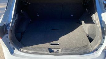 Nissan Qashqai 1.3 DiG-T MH 158 N-Connecta 5dr Xtronic