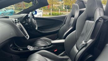 McLaren 570S Spider V8 2dr SSG Auto