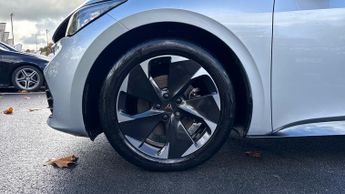 Cupra Born 150kW V2 58kWh 5dr Auto (Heads Up Display)(Heated Front Seats)(N