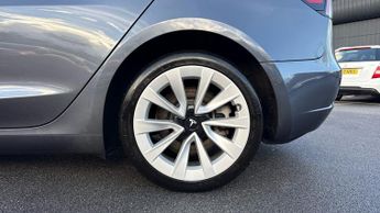 Tesla Model 3 Long Range AWD 4dr Auto (Navigation)(Electric Front Seats)(Parki