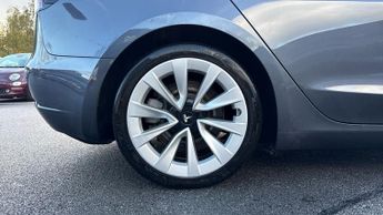 Tesla Model 3 Long Range AWD 4dr Auto (Navigation)(Electric Front Seats)(Parki