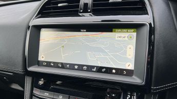 Jaguar F-PACE 2.0d (240) R-Sport 5dr Auto AWD With Heated Seats and Fixed Pano