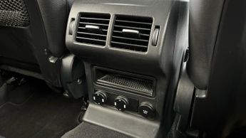 Jaguar F-PACE 2.0d (240) R-Sport 5dr Auto AWD With Heated Seats and Fixed Pano