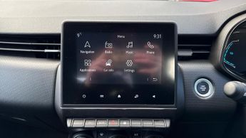 Renault Clio 1.6 E-TECH full hybrid 145 Evolution 5dr Auto (Rear Sensors)(Nav