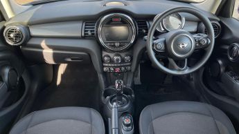 Mini Hatch 1.5 Cooper Classic II 5dr Auto
