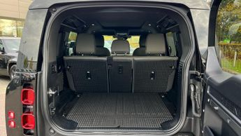 Land Rover Defender 3.0 D300 X-Dynamic S 110 5dr Auto With Heated Front Seats and Ai