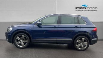 Volkswagen Tiguan 2.0 TDi 150 4Motion SEL 5dr DSG Auto with Glass Pan Roof  Soft L