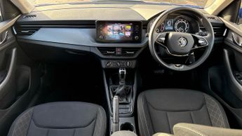 Skoda Kamiq 1.0 TSI 110 SE 5dr DSG Auto with 1 Owner  Apple Carplay  Cloth U