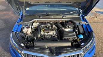 Skoda Kamiq 1.0 TSI 110 SE 5dr DSG Auto with 1 Owner  Apple Carplay  Cloth U