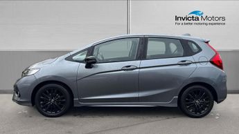 Honda Jazz 1.5 i-VTEC Sport Navi CVT (Front/Rear Parking Sensors)(Cruise Co