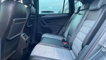 Volkswagen Tiguan 2.0 TDi 150 R-Line 5dr DSG